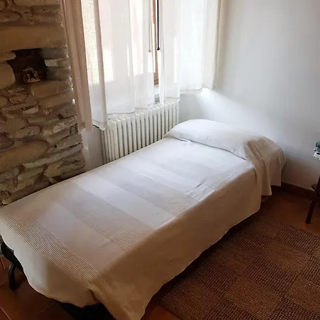 Isabella 3*